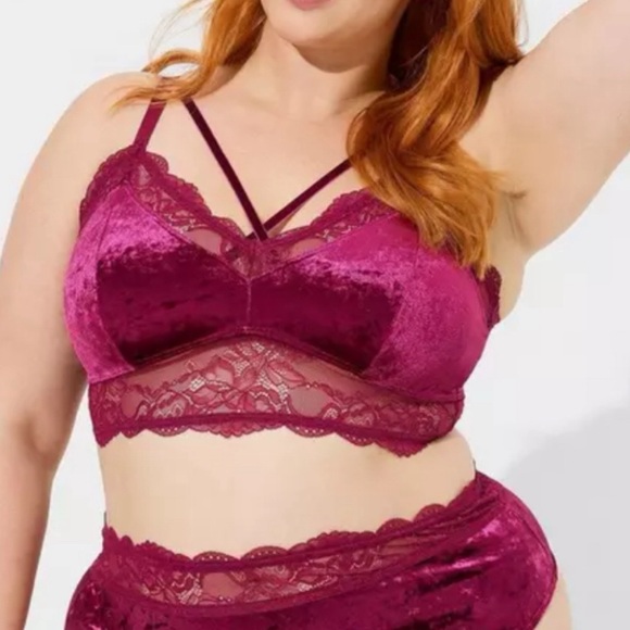 π Crushed Velour Lace Triangle Bralette 0 L 12 NWT Torrid New! - Picture 4 of 5
